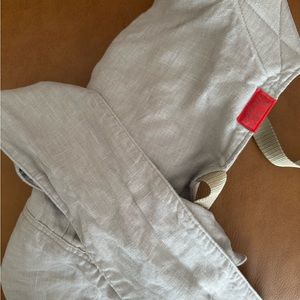 LIKE NEW // Sakura Carrier